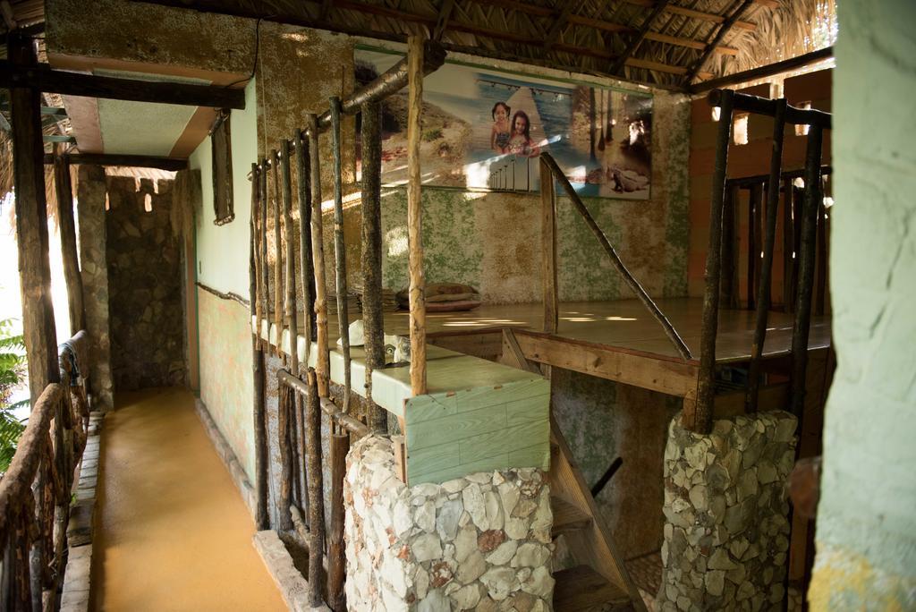 Hostal Dona Chava Педерналес Экстерьер фото